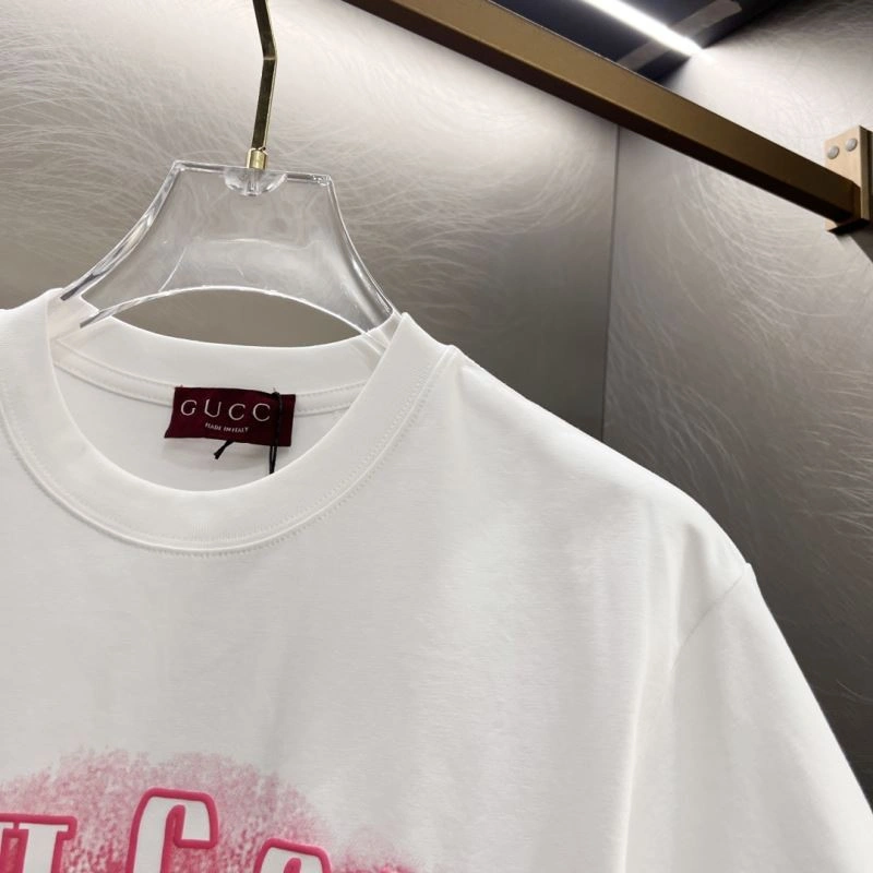 Gucci T-Shirts Modern 126519