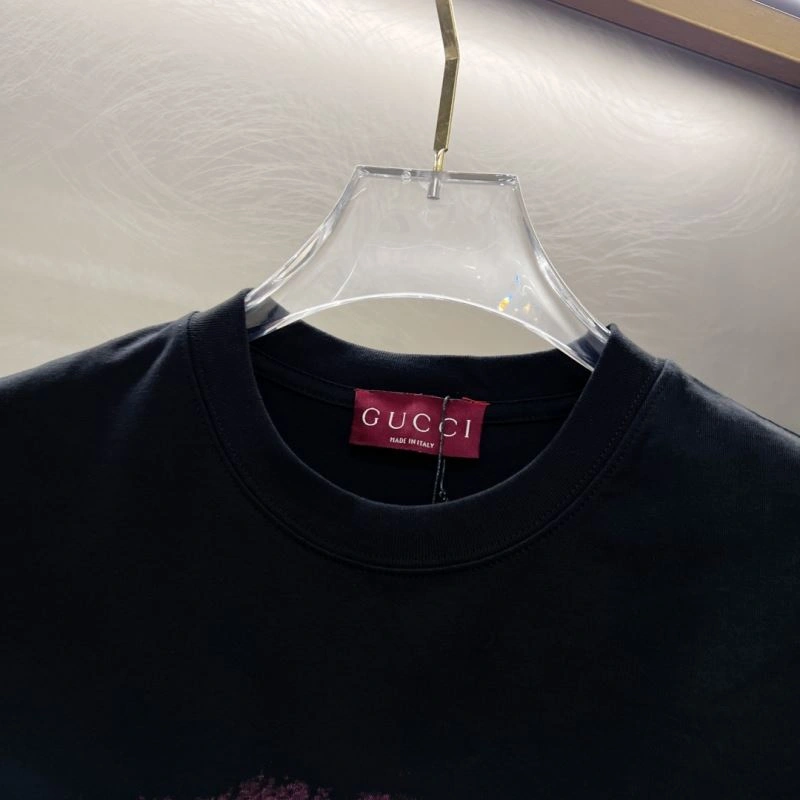 RelaxedFit Gucci T-Shirts 126531