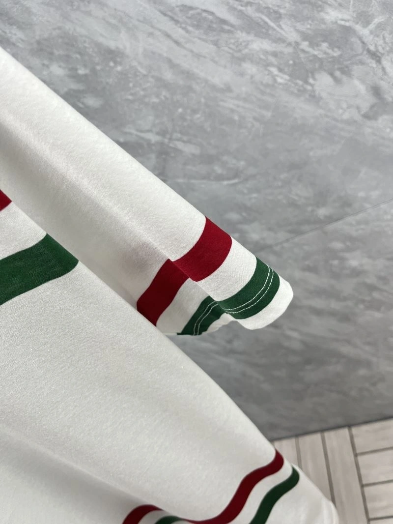 Cozy Gucci T-Shirts 126510