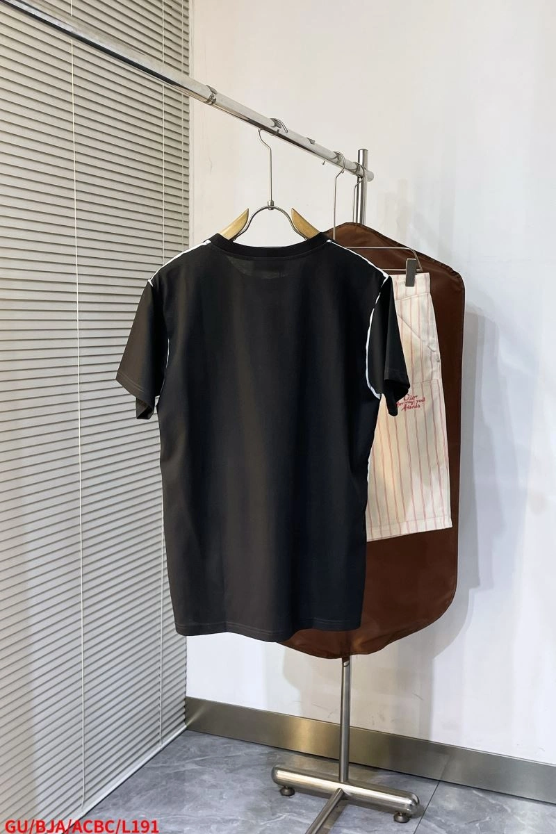 ZipUp Gucci T-Shirts 126530