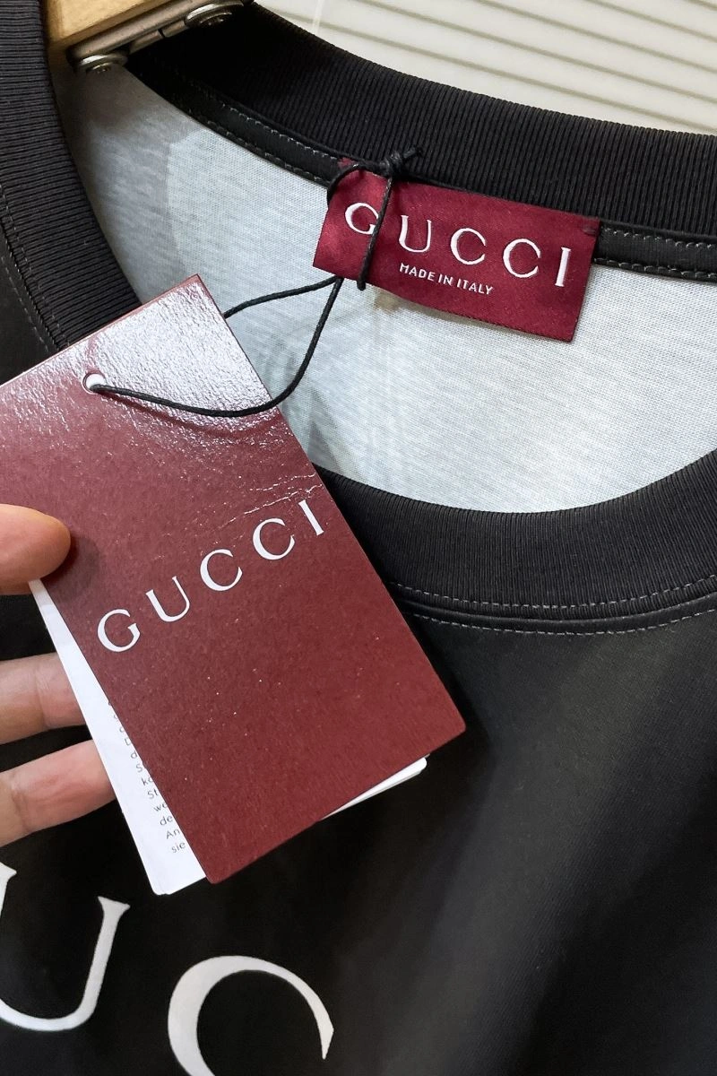 ZipUp Gucci T-Shirts 126530
