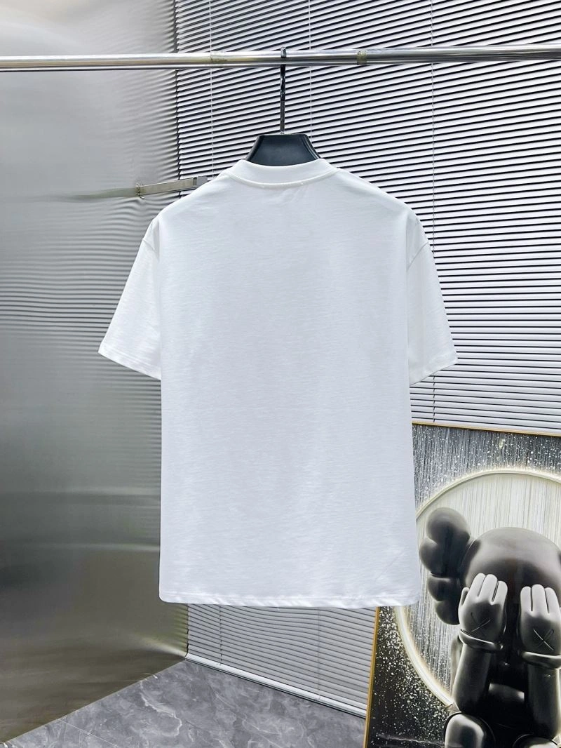 Compact Gucci T-Shirts 126524