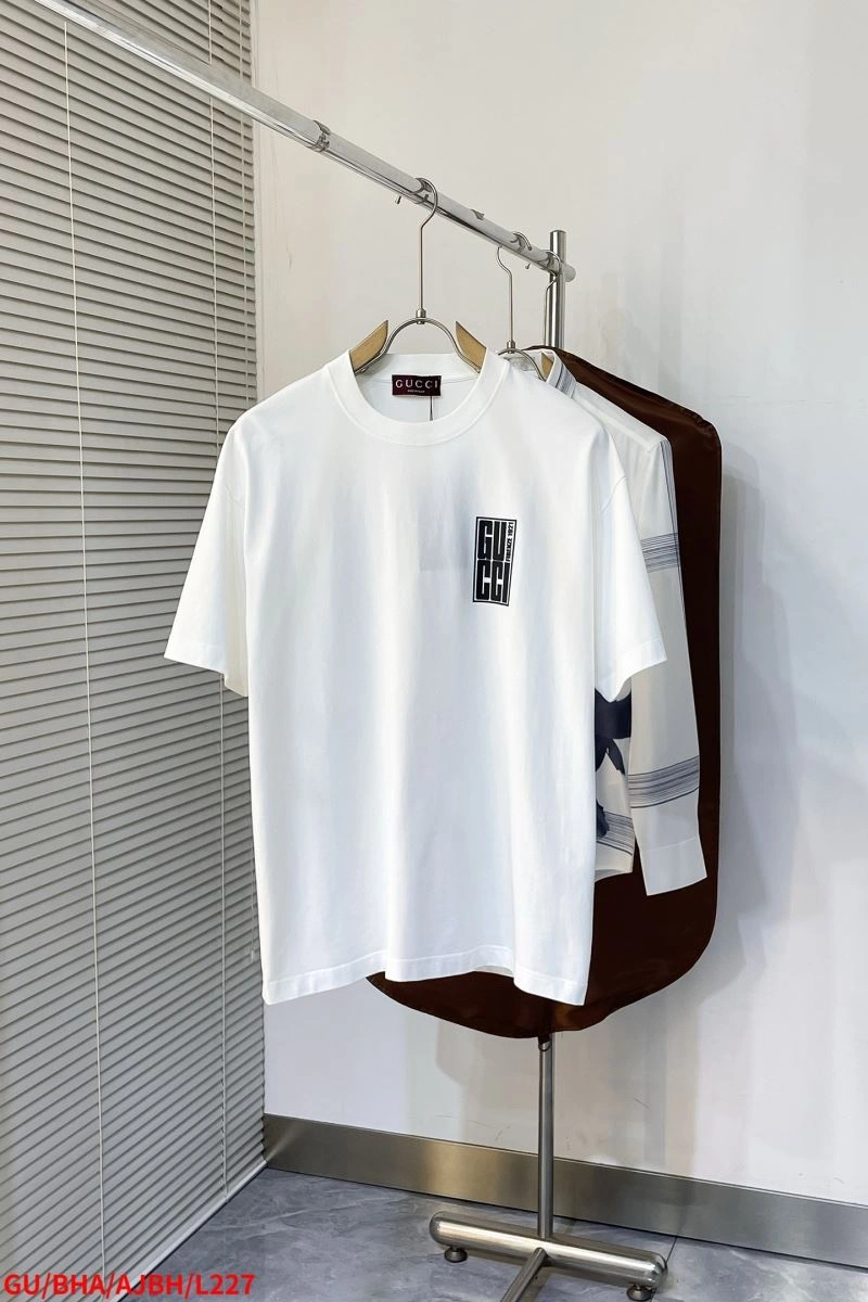 Gucci T-Shirts OnTrend 126496