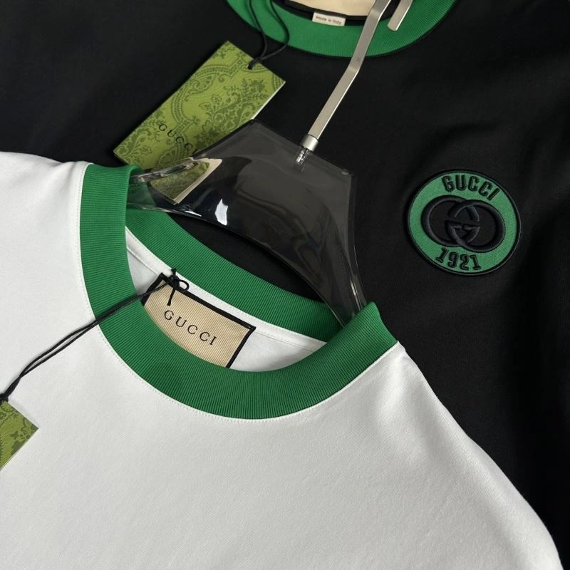 Gucci T-Shirts WeatherProof 126494