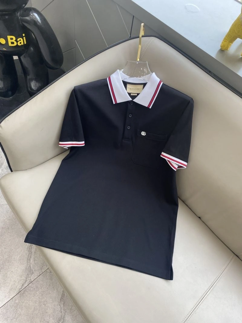 Versatile Gucci T-Shirts 126485