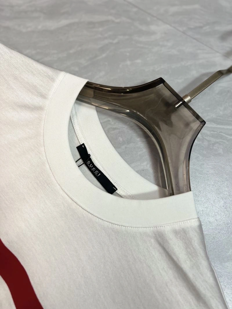 Soft Gucci T-Shirts 126479