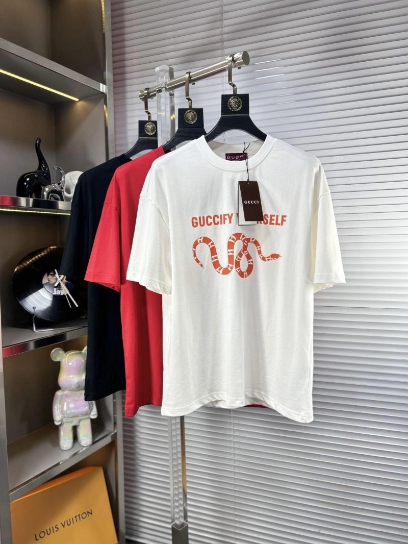Gucci T-Shirts Breathable 126463