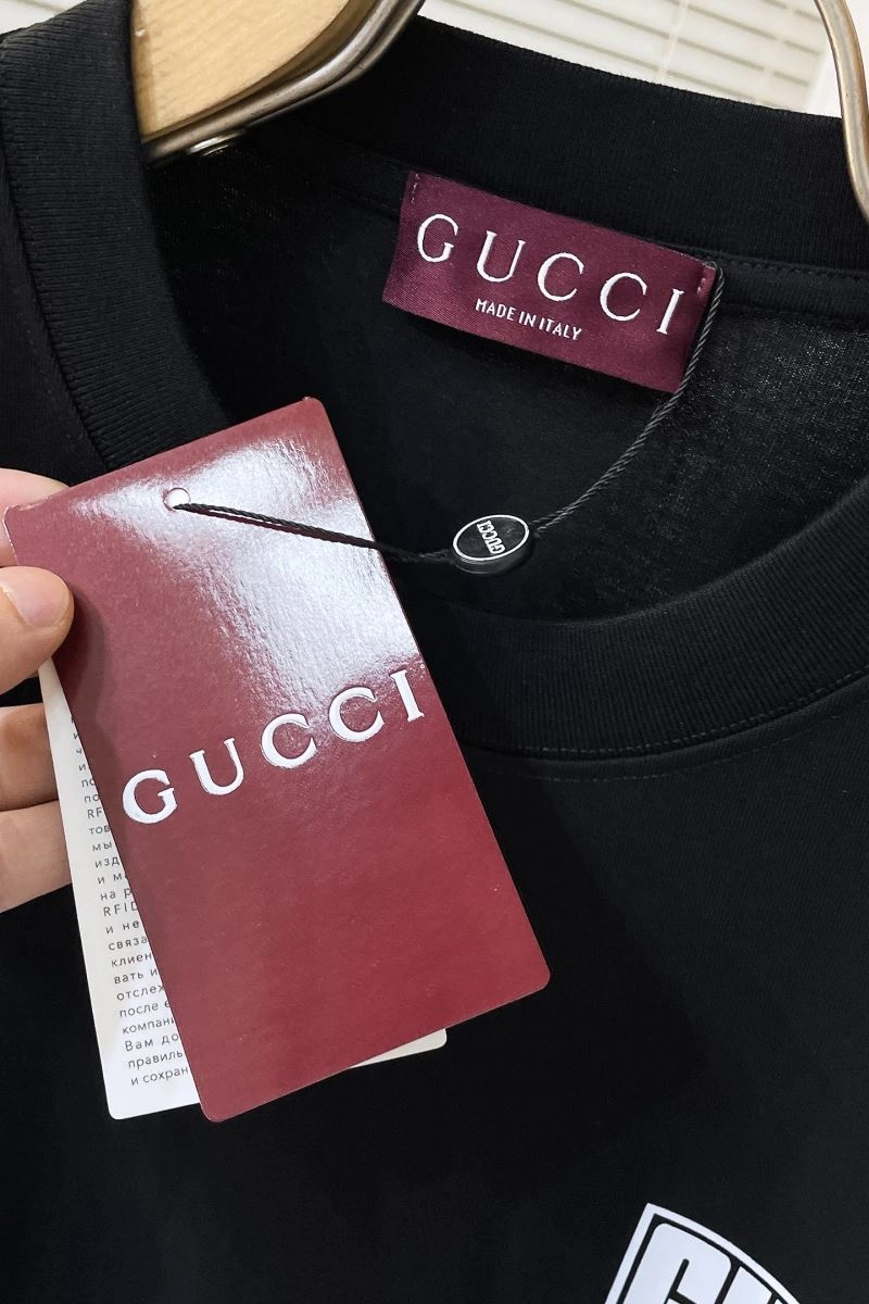 Supportive Gucci T-Shirts 126476