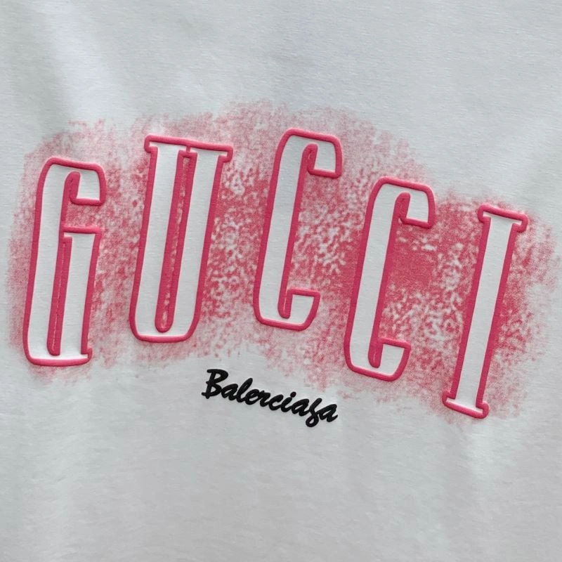 RelaxedFit Gucci T-Shirts 126458