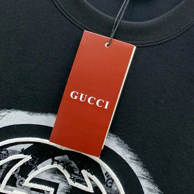 Vibrant Gucci T-Shirts 126456