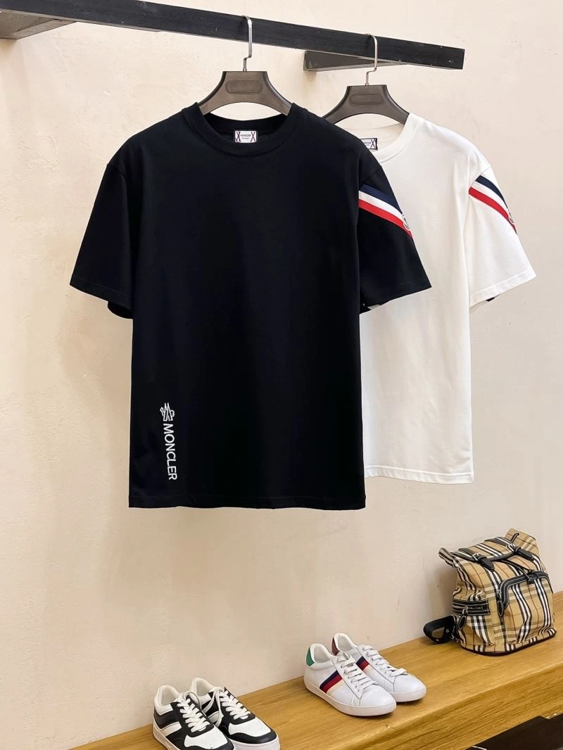 Gucci T-Shirts Durable 126454