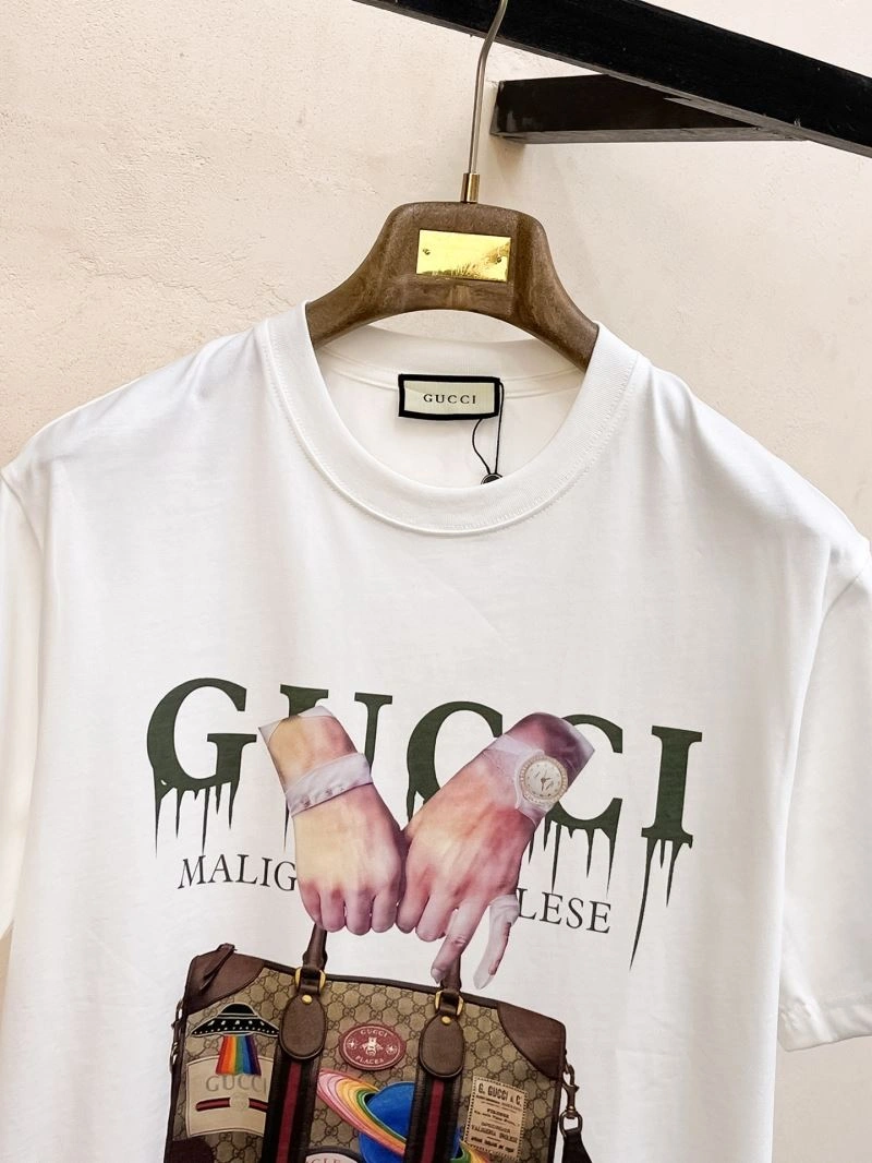 Gucci T-Shirts Durable 126451