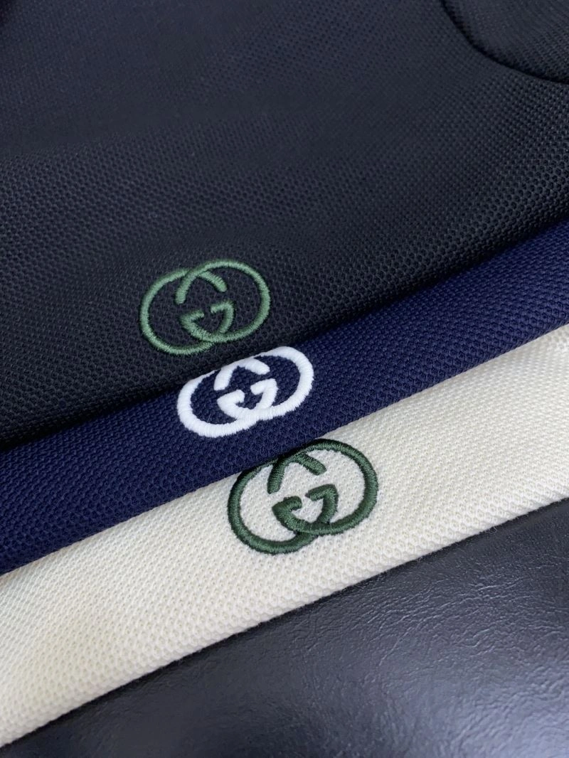 Seasonal Gucci T-Shirts 126452