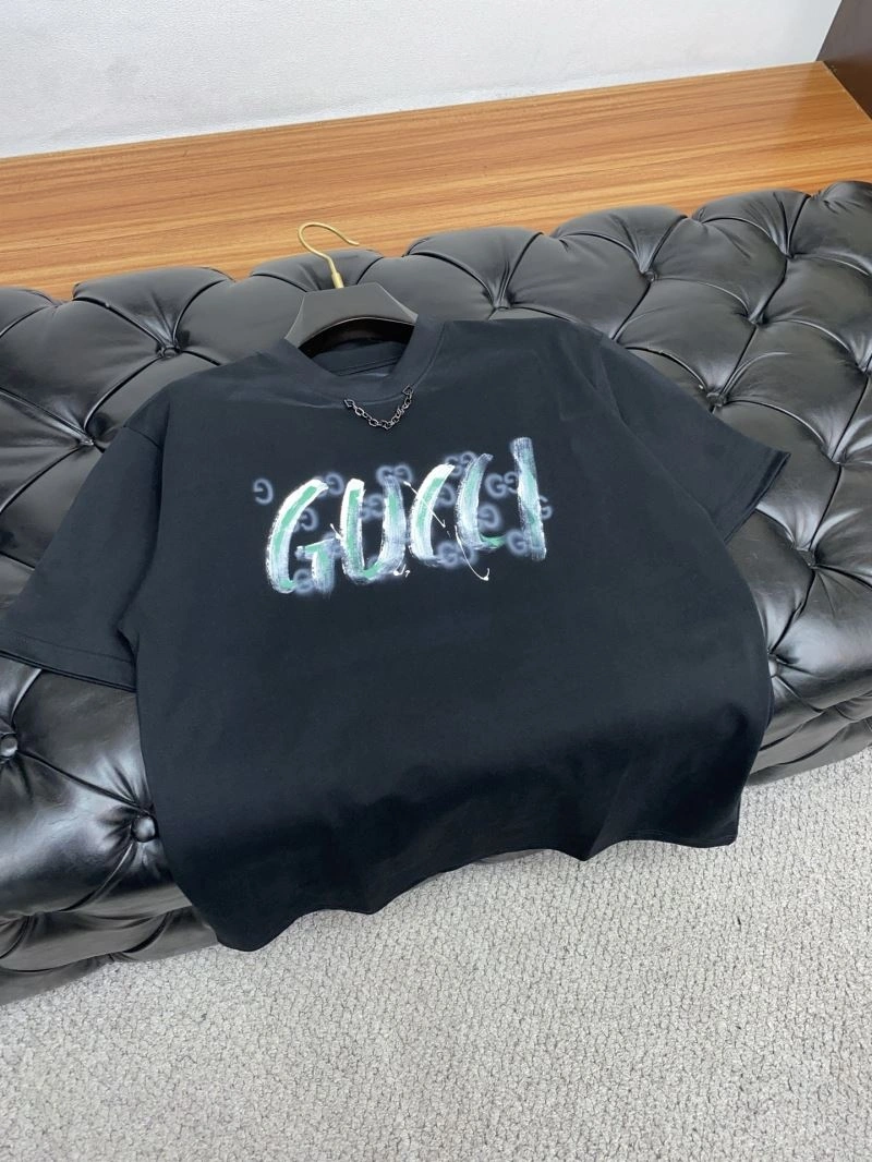 MultiPurpose Gucci T-Shirts 126437