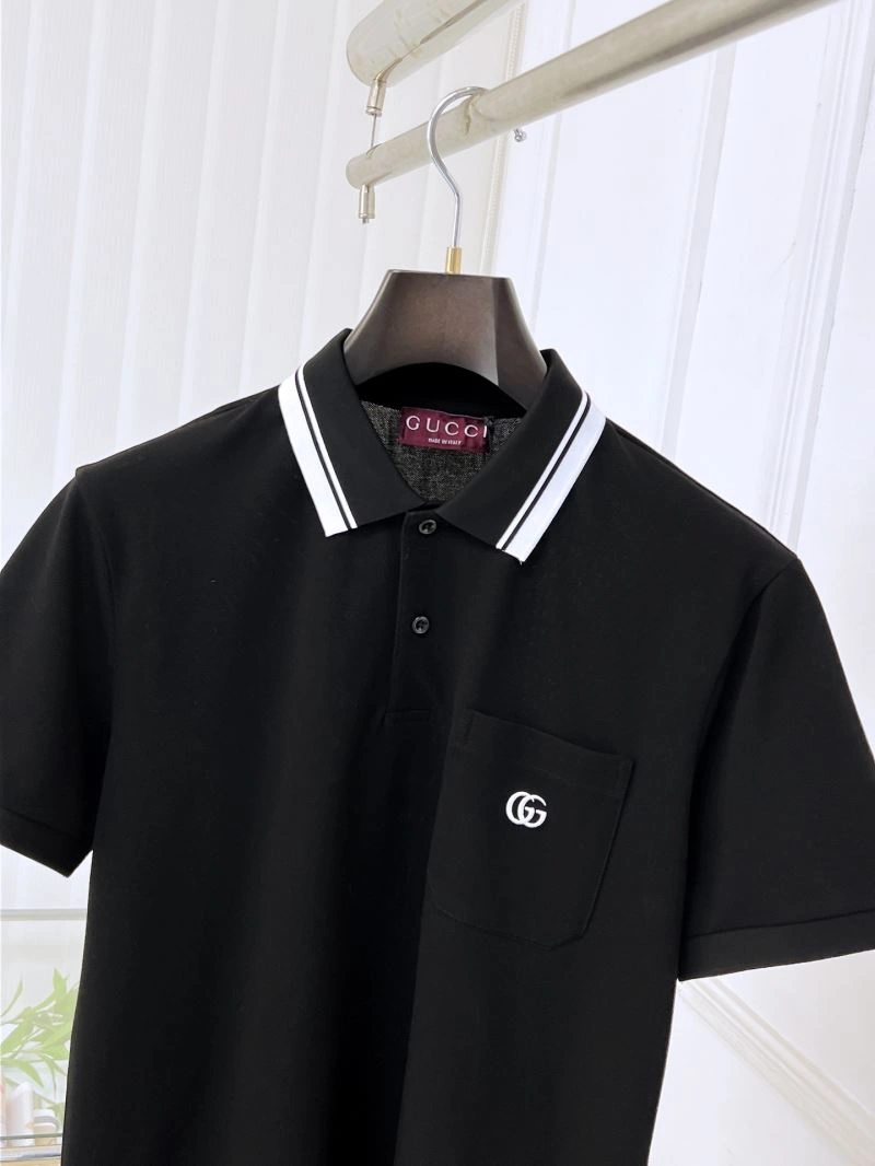 Sleek Gucci T-Shirts 126445