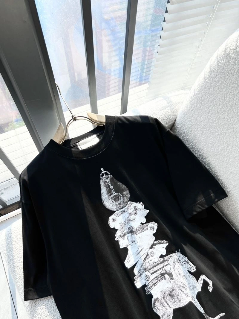 Gucci T-Shirts Popular 126432