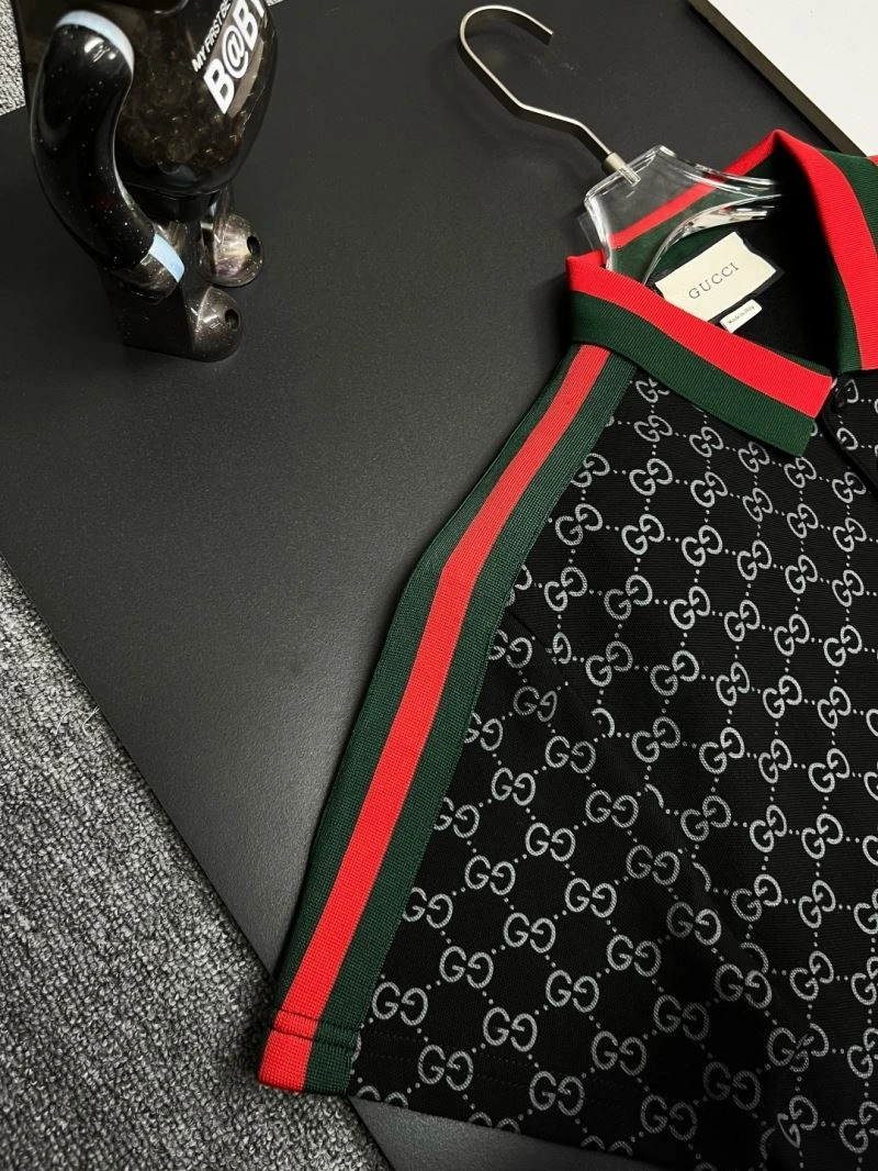 Sporty Gucci T-Shirts 126416