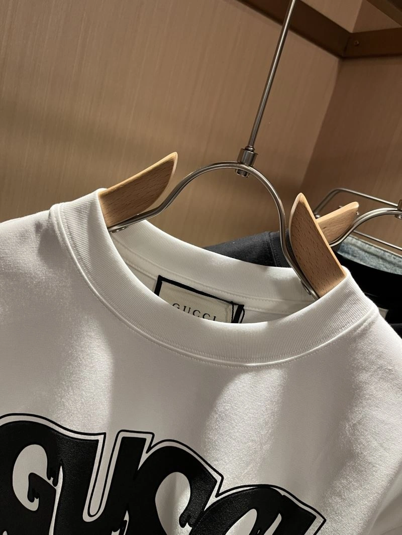 Gucci T-Shirts Functional 126385