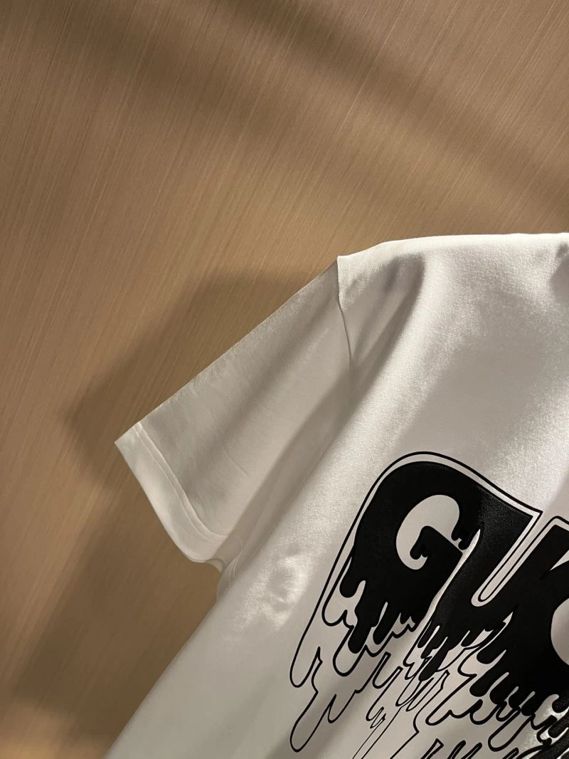 Gucci T-Shirts Functional 126385