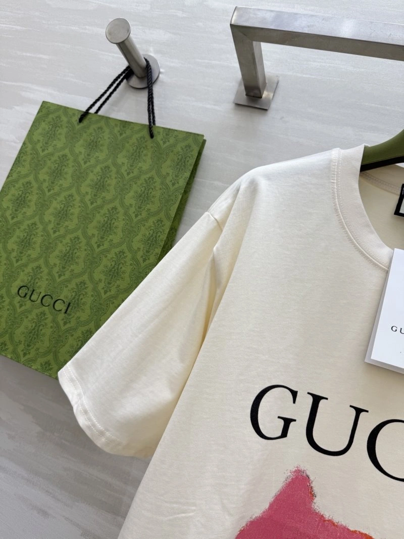 Gucci T-Shirts EasyMatch 124828