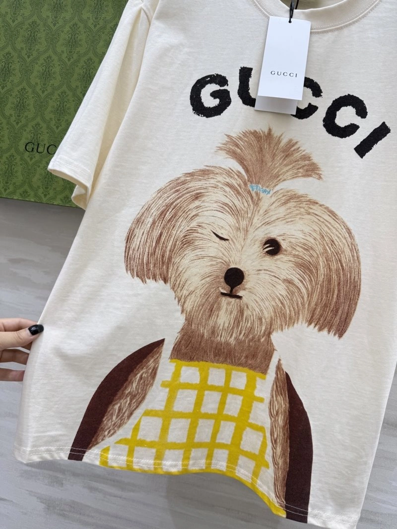 SmoothTexture Gucci T-Shirts 124830