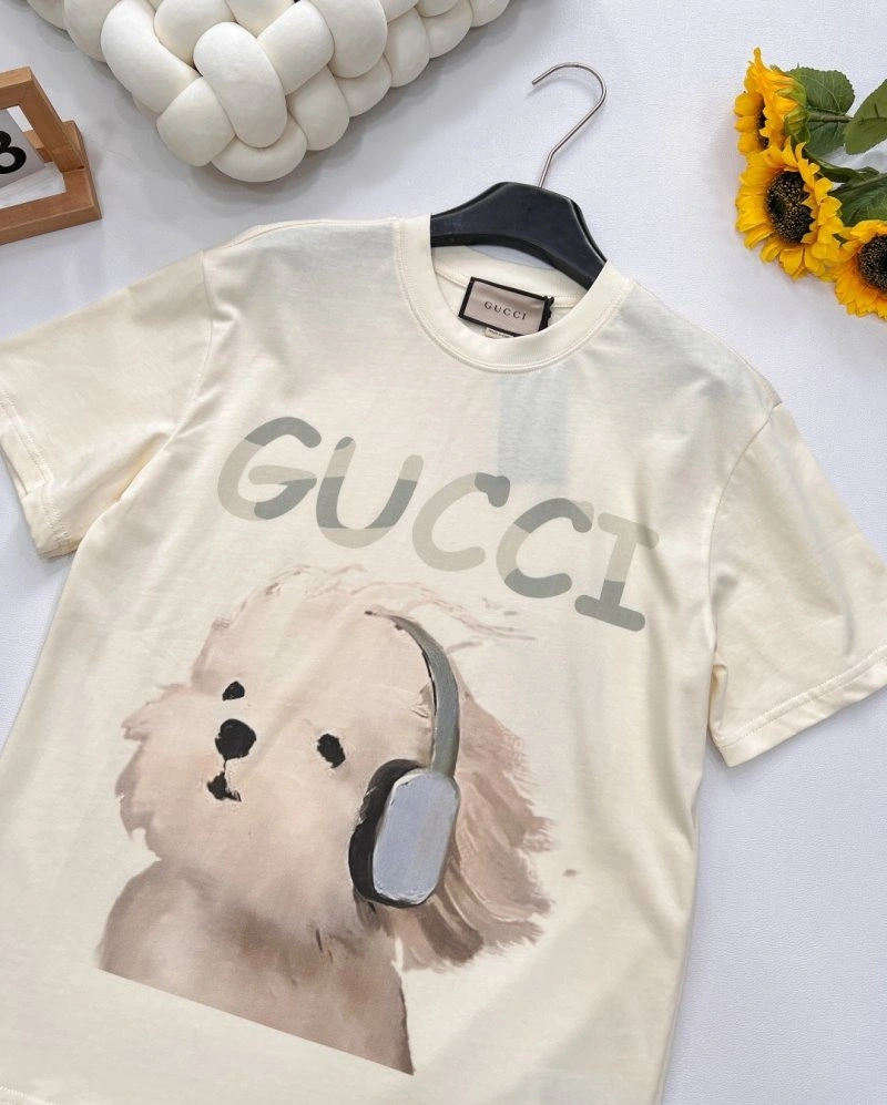 Gucci T-Shirts WeatherProof 124837