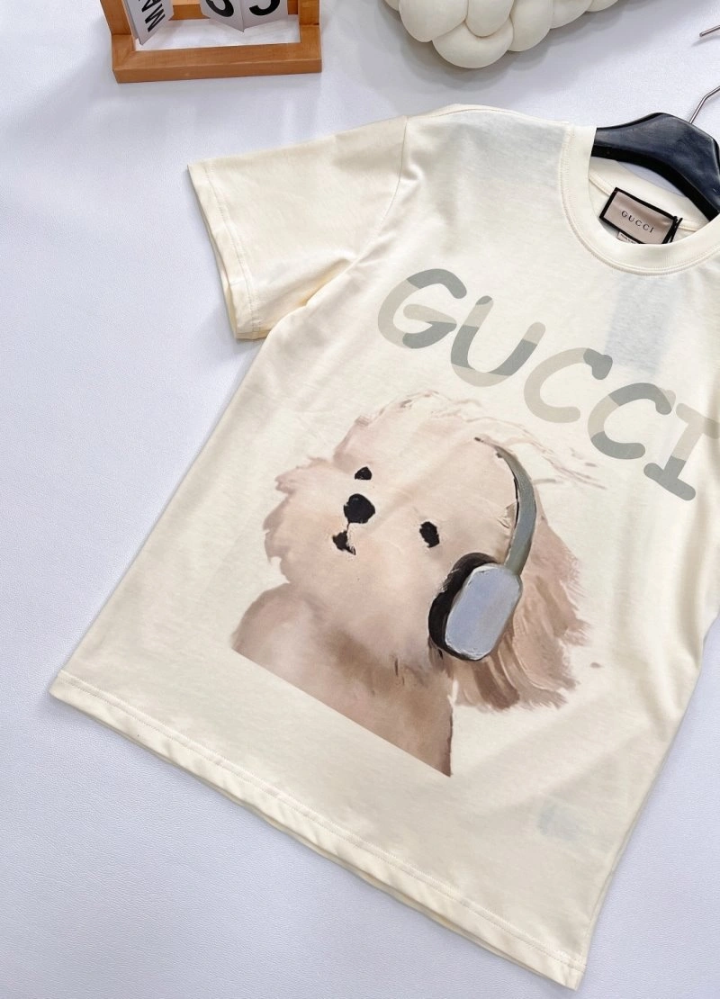 Gucci T-Shirts WeatherProof 124837