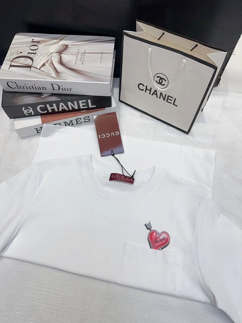 Stylish Gucci T-Shirts 124777