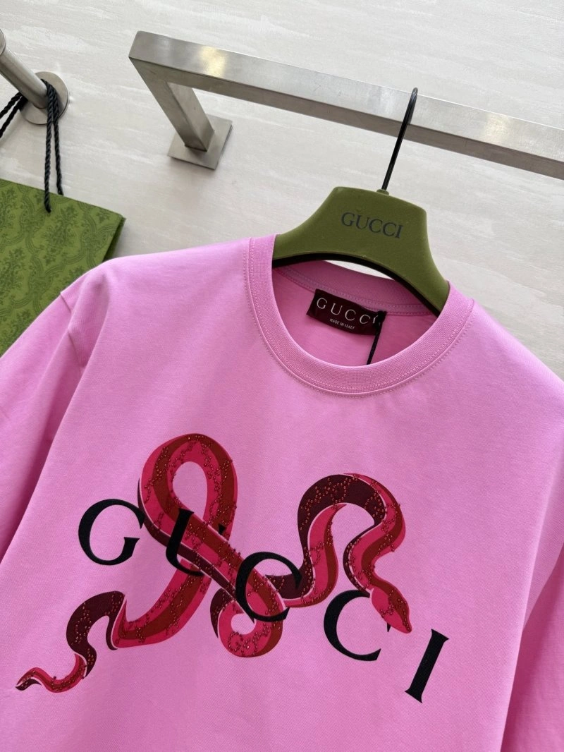 Gucci T-Shirts WrinkleFree 124768