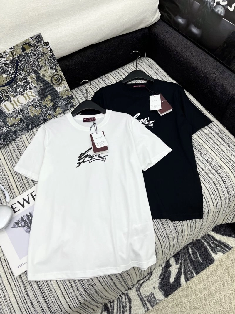 Soft Gucci T-Shirts 124784