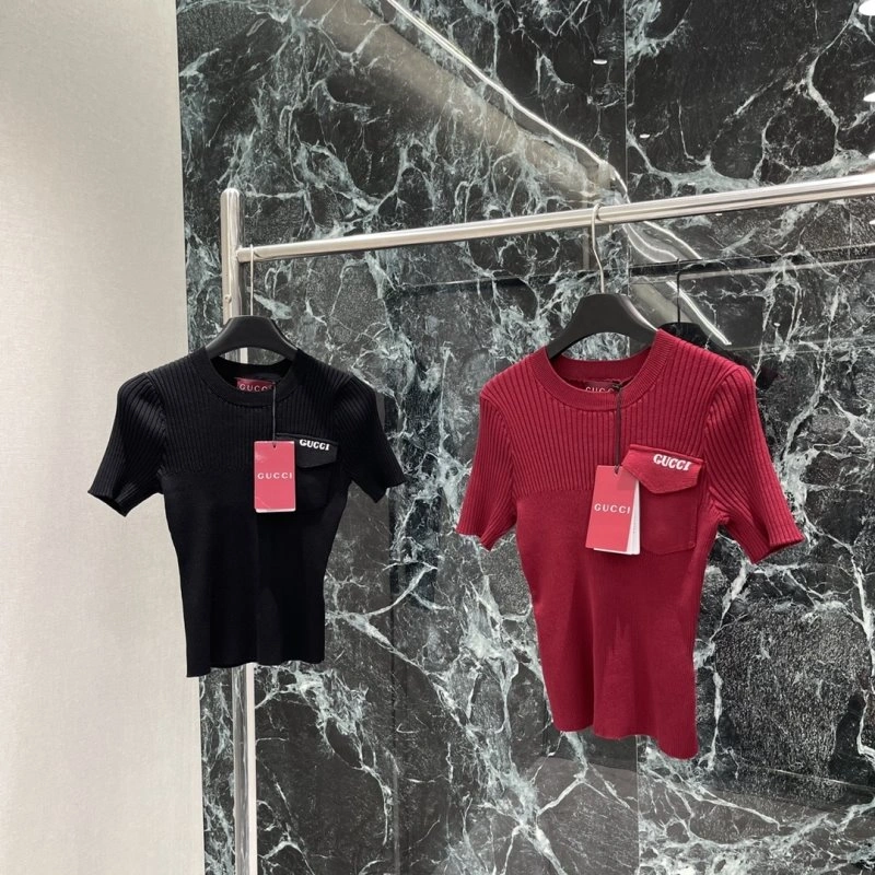 Effortless Gucci T-Shirts 124772