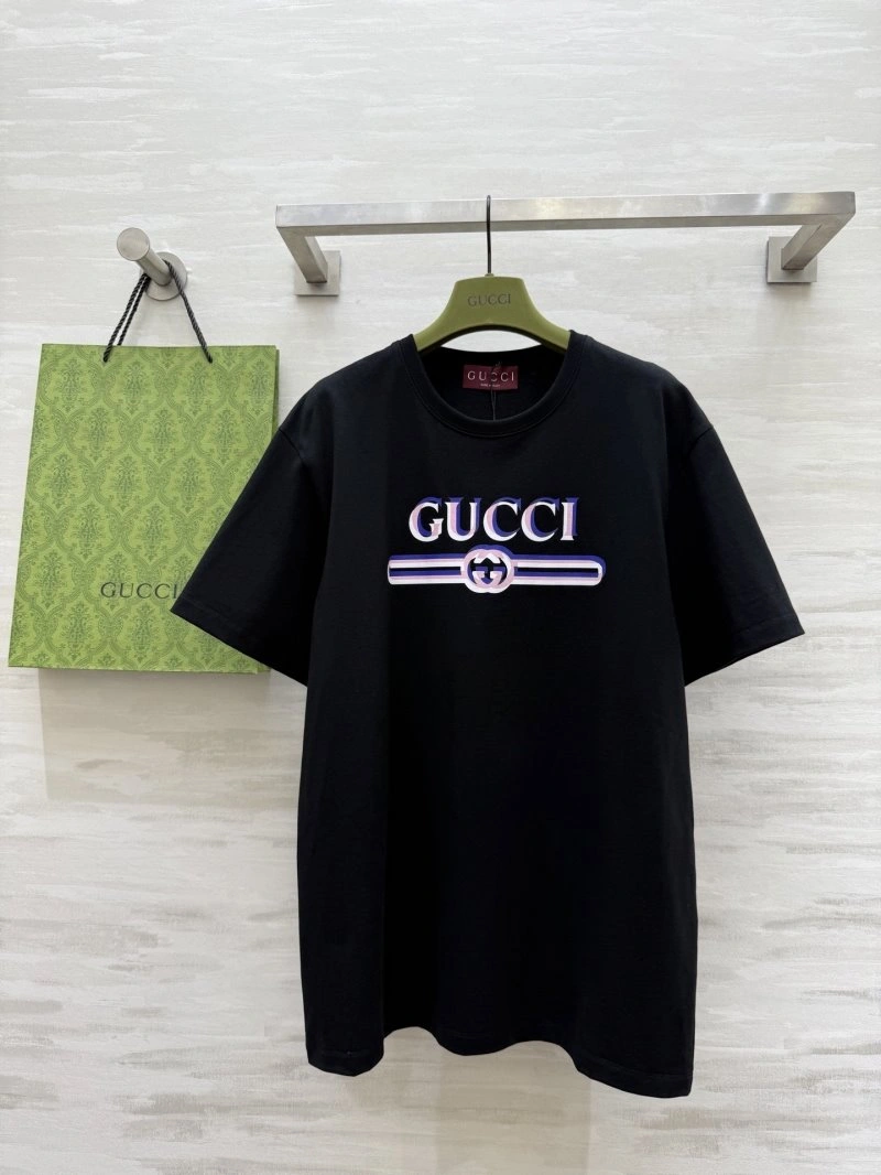 Gucci T-Shirts Trendy 124734