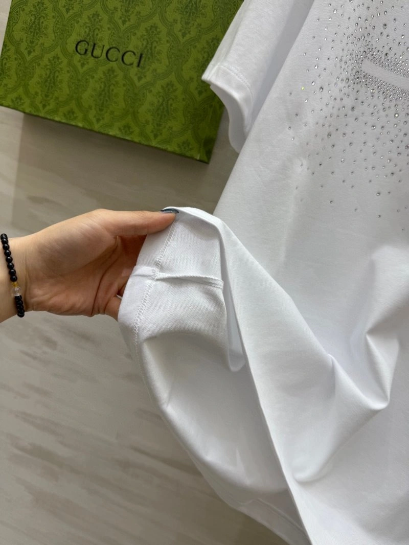 Tailored Gucci T-Shirts 124752