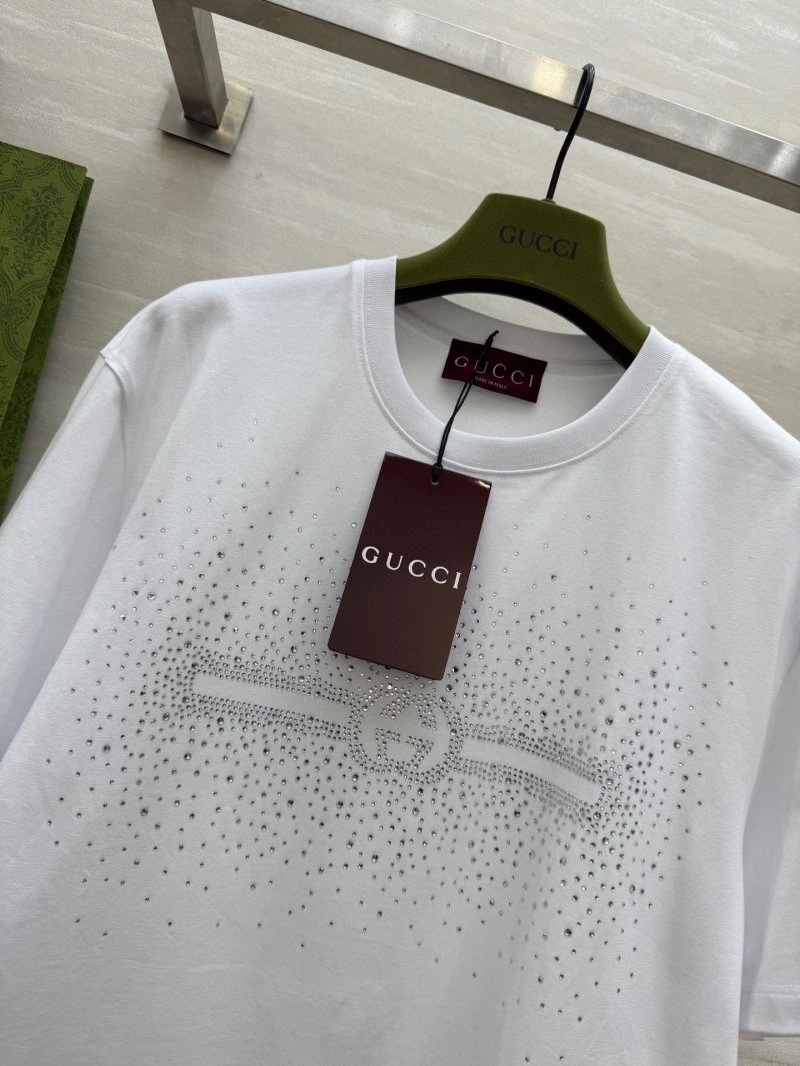 Tailored Gucci T-Shirts 124752