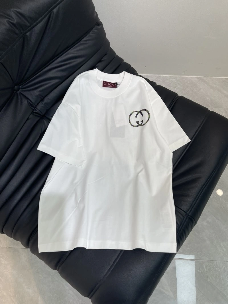 Refined Gucci T-Shirts 124738