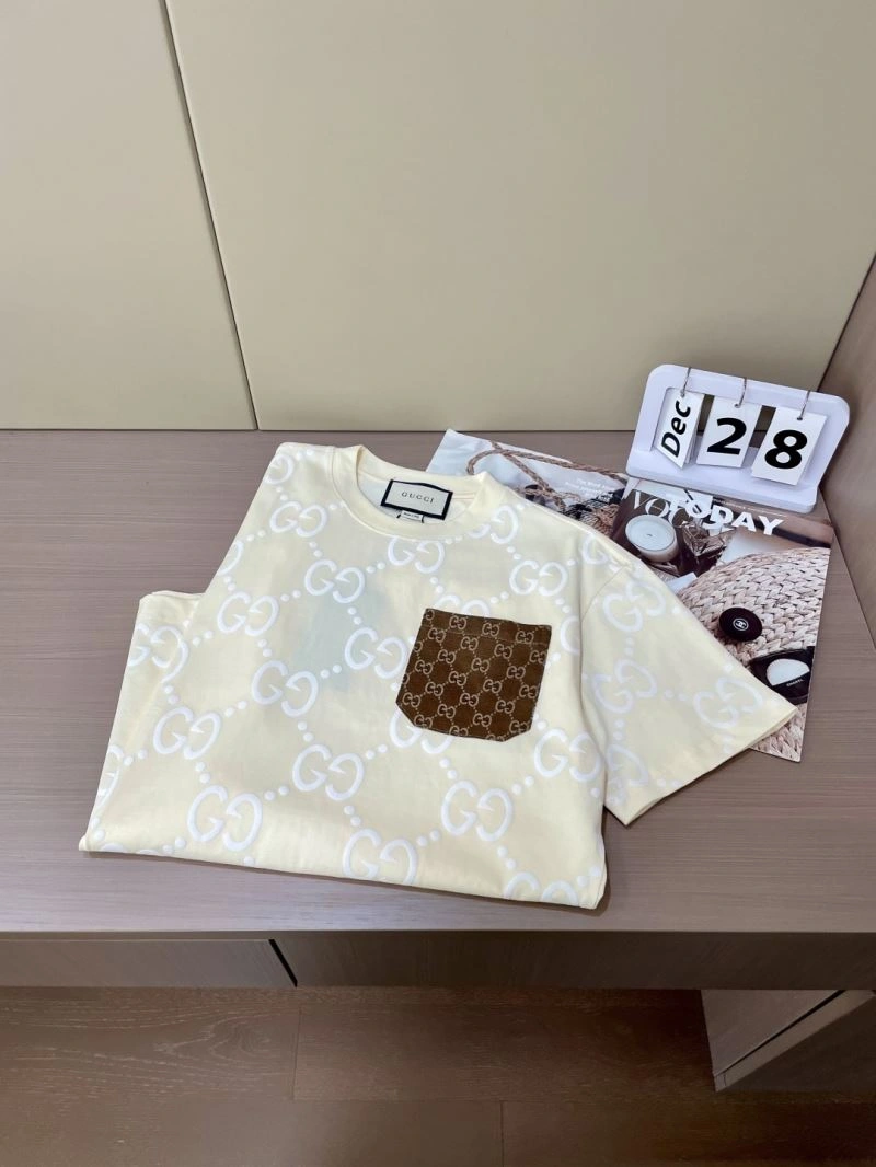 Gucci T-Shirts Comfortable 126215