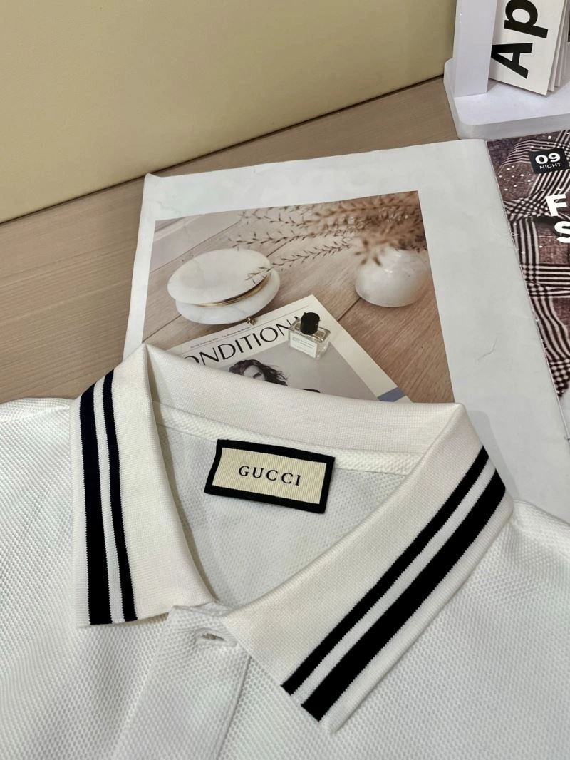 Lightweight Gucci T-Shirts 126223