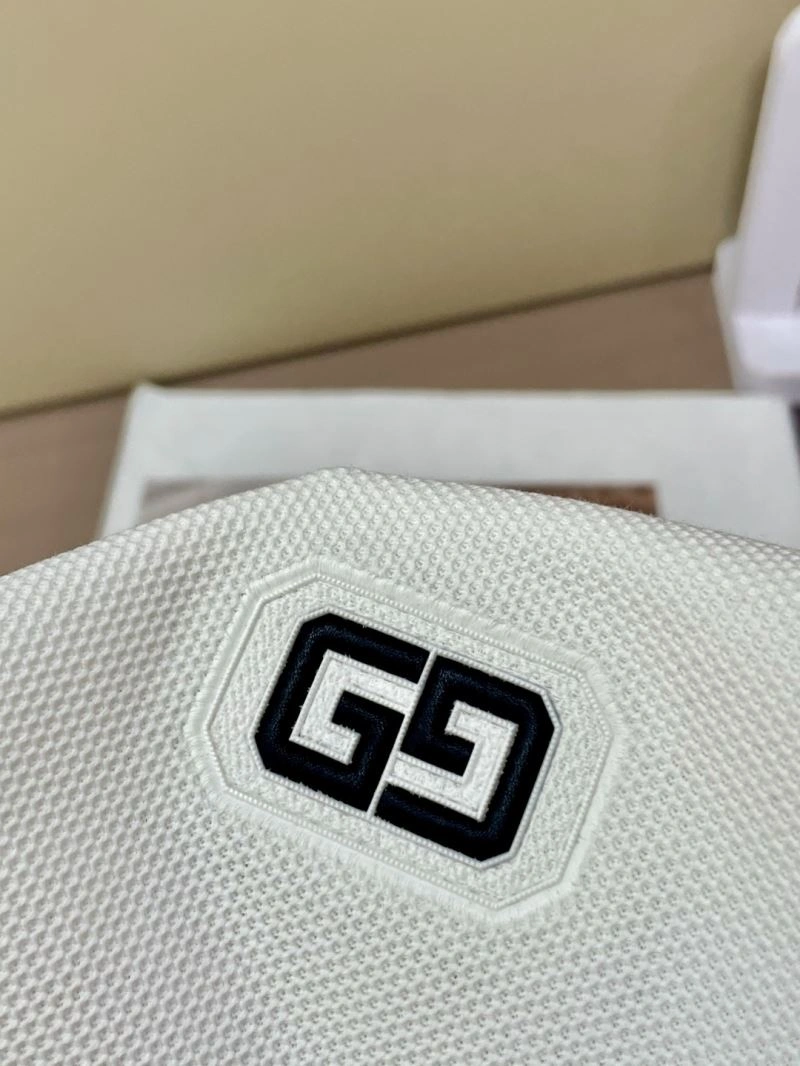 Lightweight Gucci T-Shirts 126223