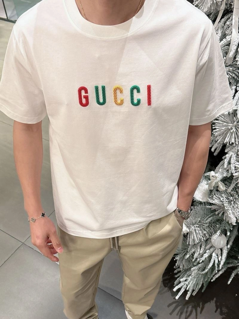 Gucci T-Shirts Durable 126233