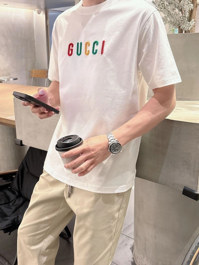Gucci T-Shirts Durable 126233