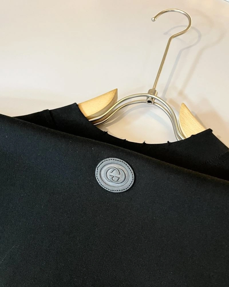 Contemporary Gucci T-Shirts 126207