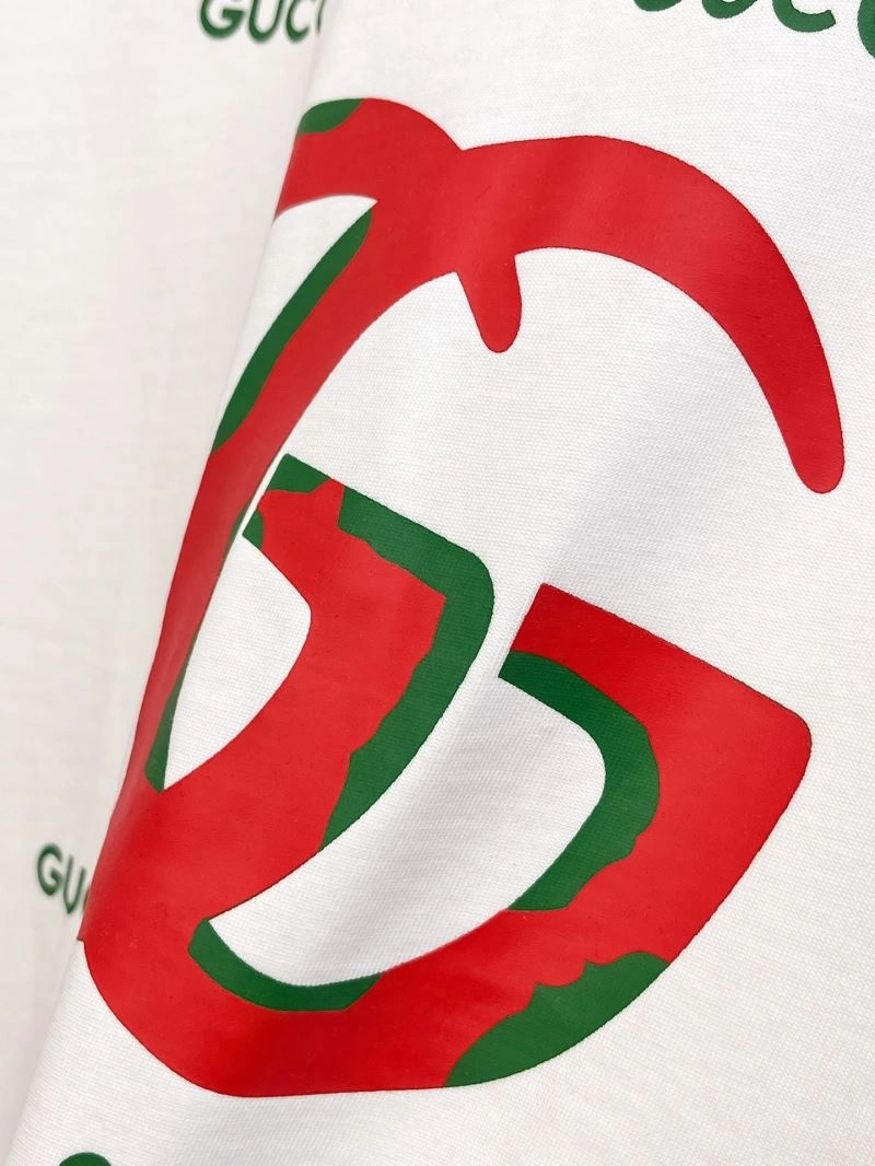 UrbanChic Gucci T-Shirts 126219