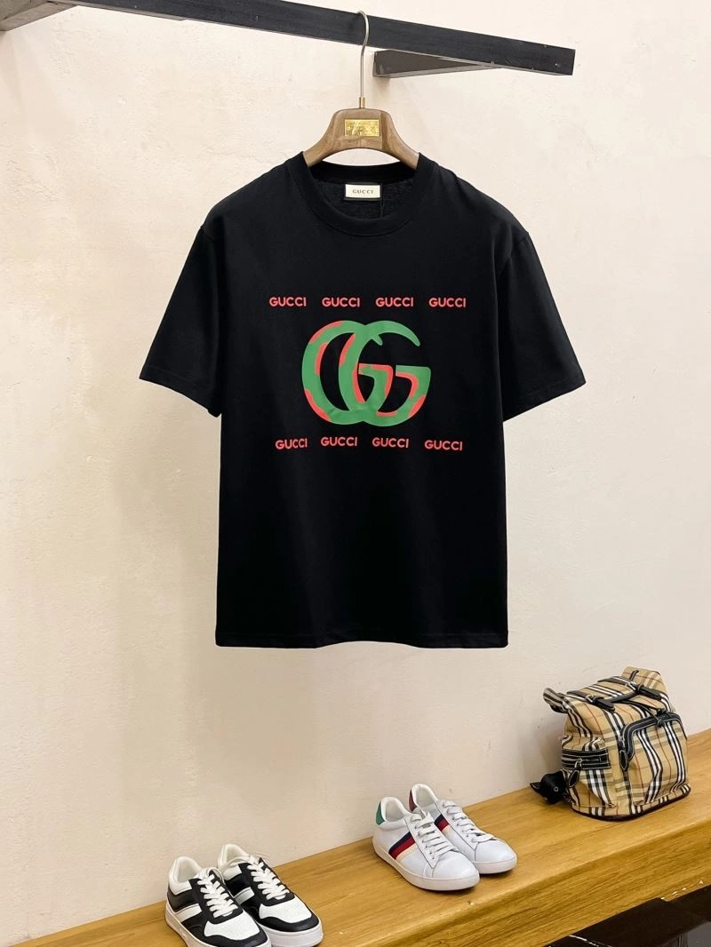 Gucci T-Shirts Versatile 126206