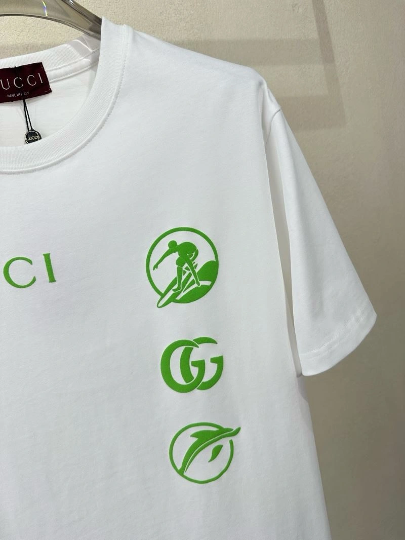 Classic Gucci T-Shirts 126174