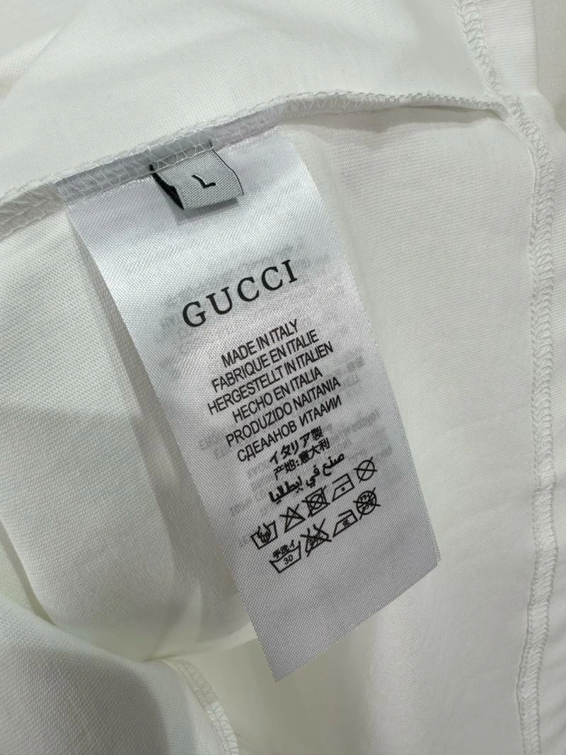Classic Gucci T-Shirts 126174