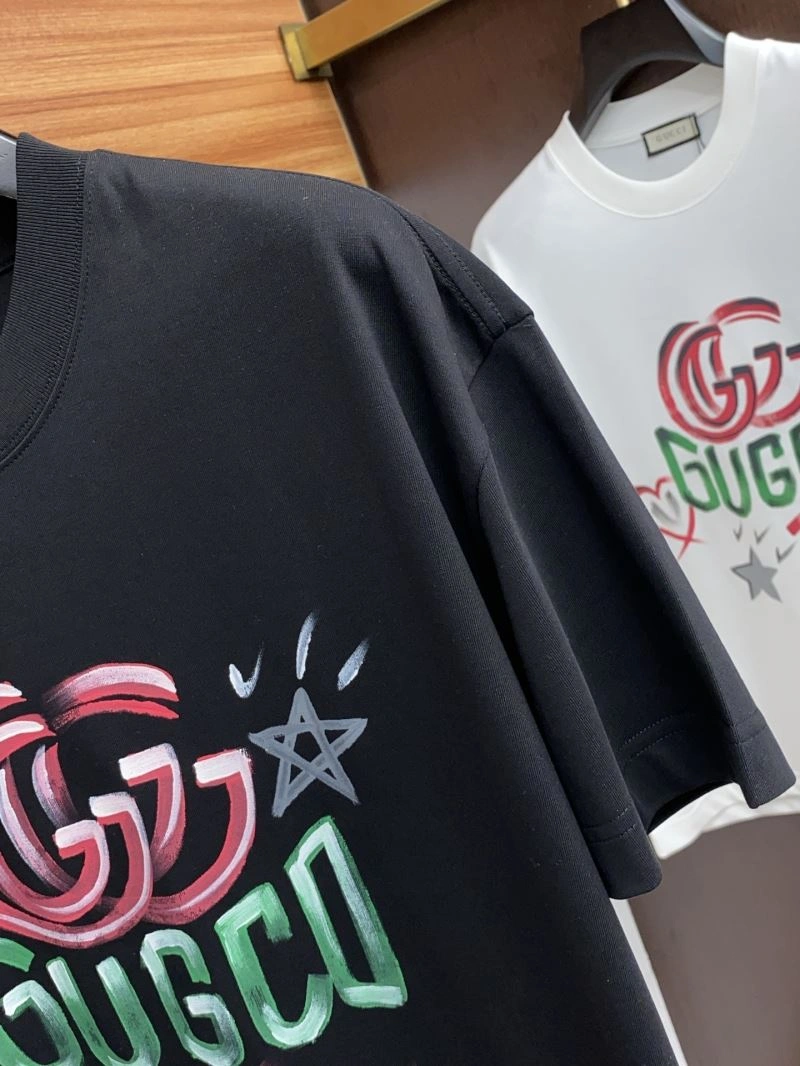 Gucci T-Shirts Cozy 126175