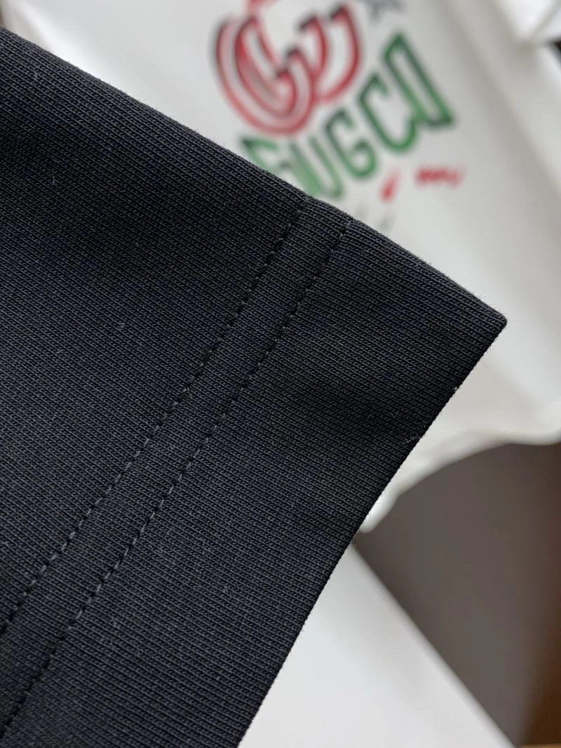 Gucci T-Shirts Cozy 126175