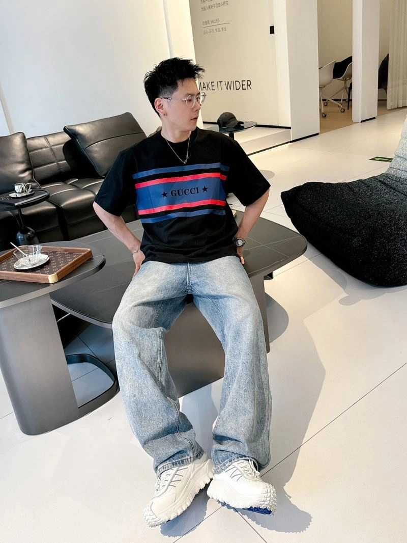 Gucci T-Shirts Practical 126199