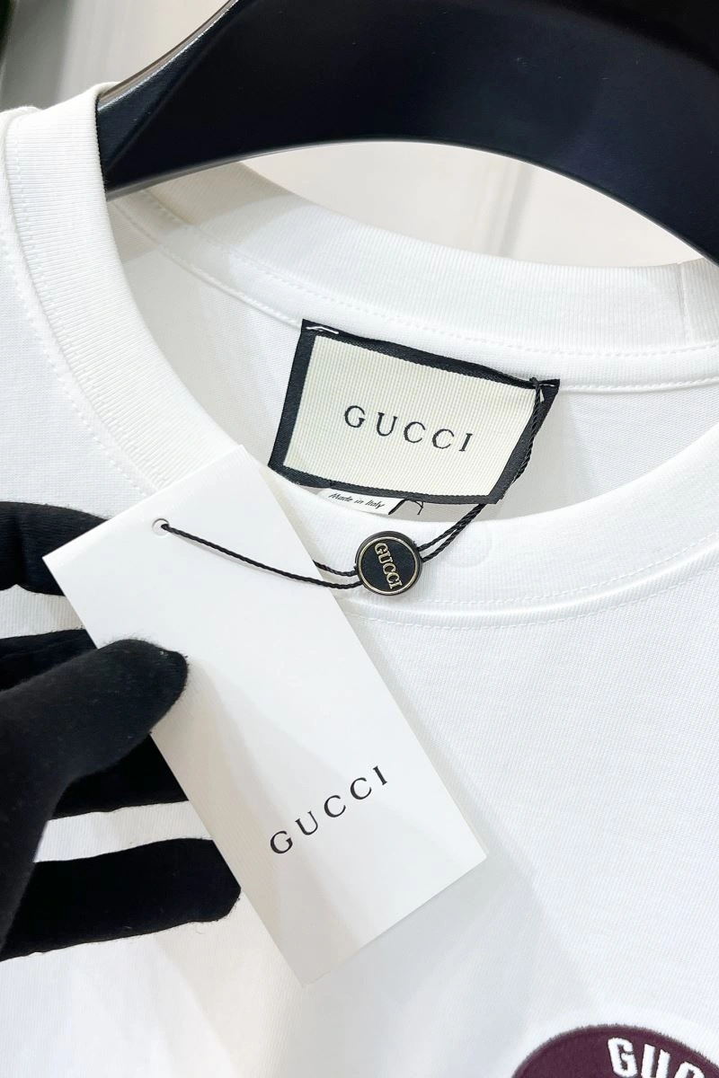 OdorResistant Gucci T-Shirts 126158