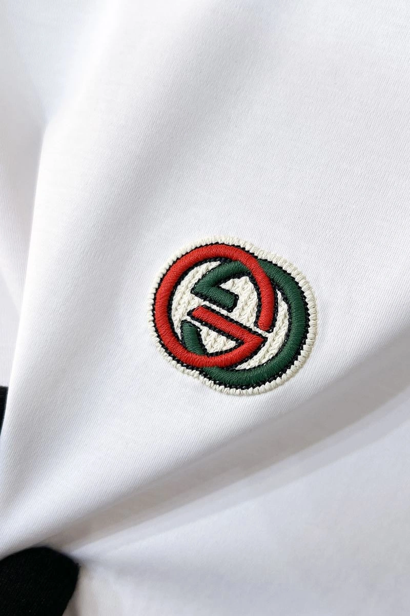 Gucci T-Shirts RelaxedFit 126154